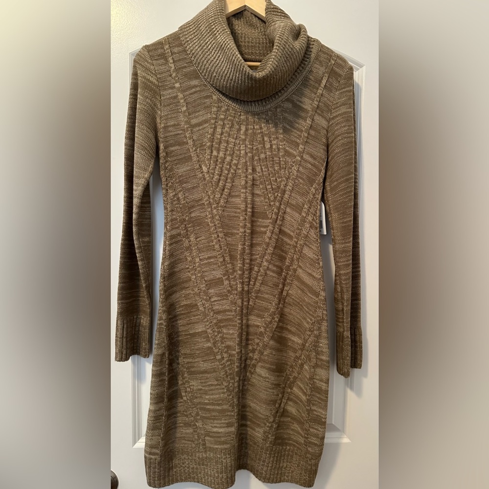 NWT, Sweater Dress by Jessica Simpson, Size Small